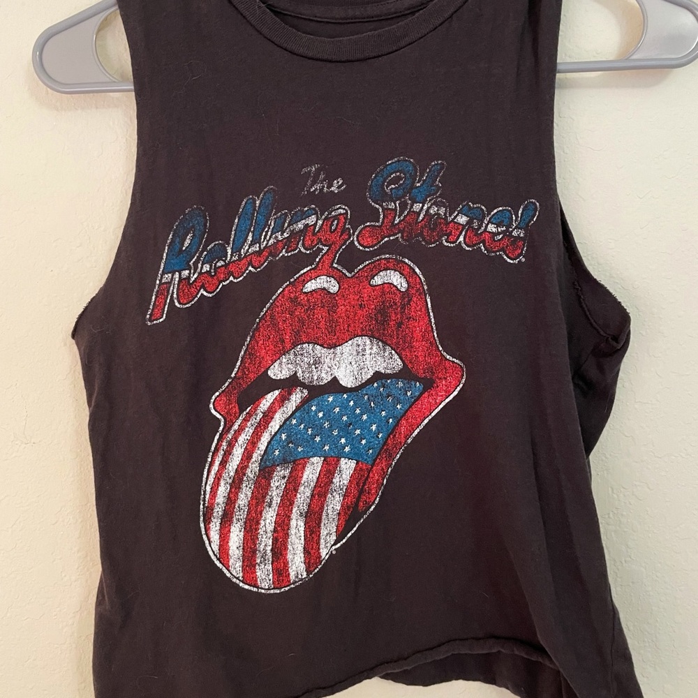 Rolling stone crop top muscle tank size x-small / small
